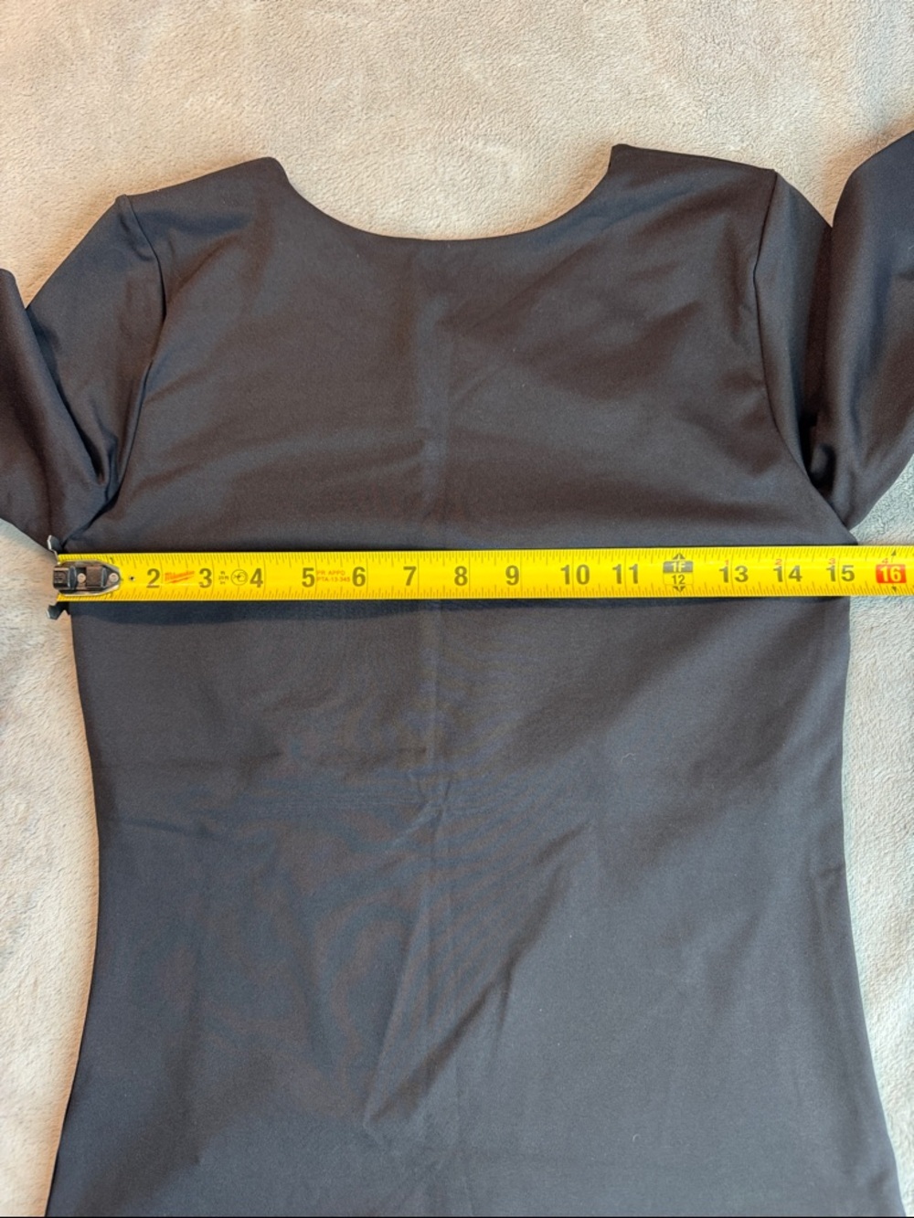 NWT Blackmilk Matte LS Peephole Top ~ LIMITED Black Size Medium - Picture 10 of 12